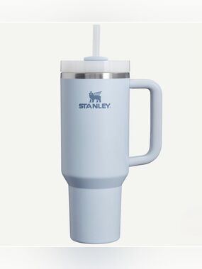 Stanley Quencher H2.0 FlowState 40 oz Tumbler Light Blue Handle Straw Insulated
